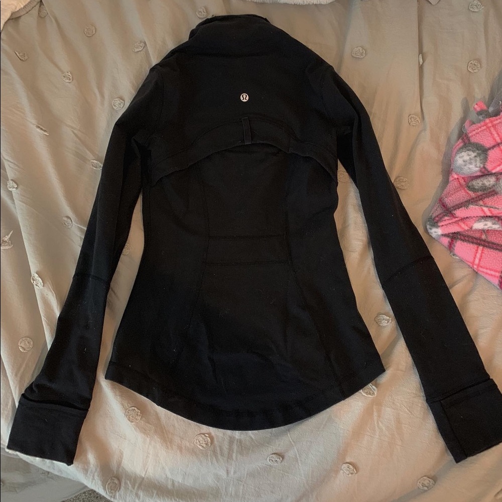 Black lululemon define jacket!!